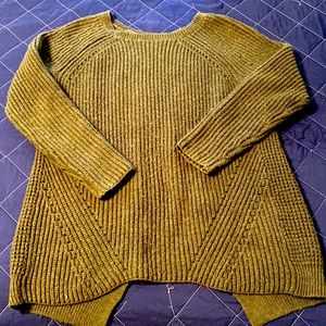 Amazing cute sweeter- Just in time for cold weather!